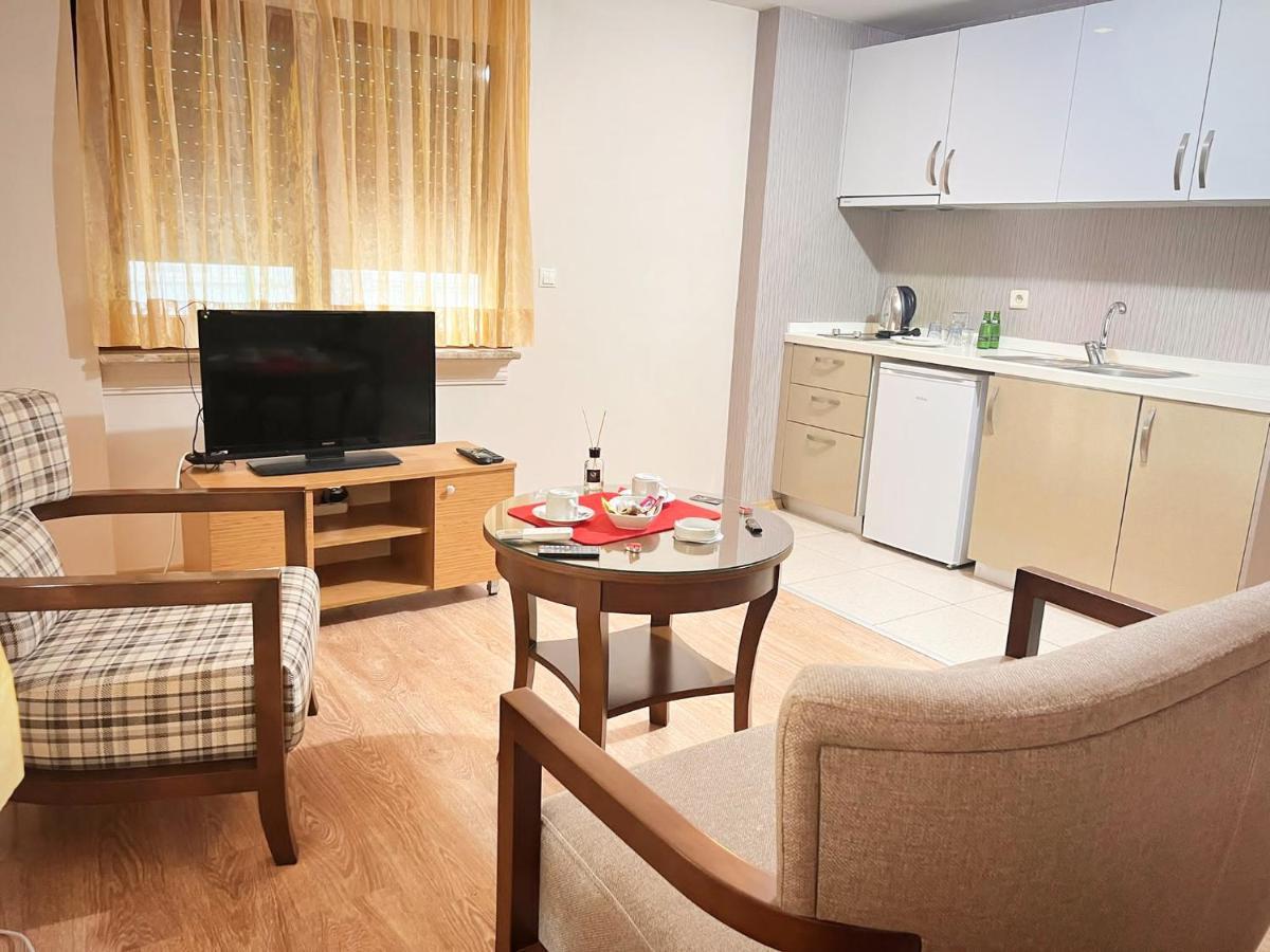 Arf Residence & Hotel & Suits Buca Экстерьер фото